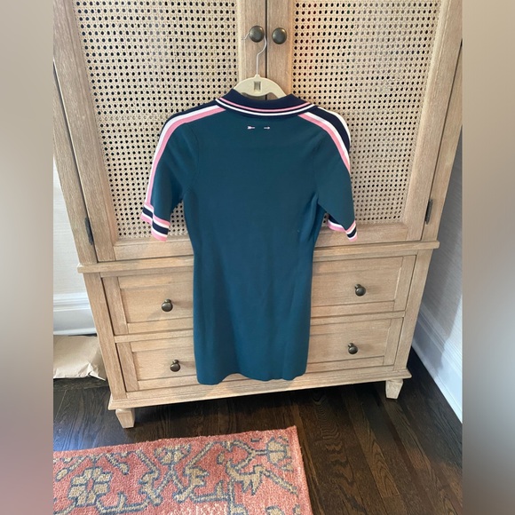 The upside dress - Picture 2 of 3